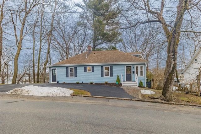 36 Eagle Rd, Worcester, MA 01605