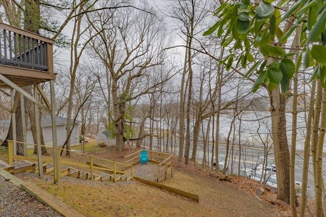 36 Eagle Rd, Worcester, MA 01605