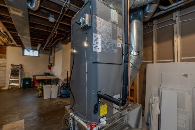 36 Eagle Rd, Worcester, MA 01605