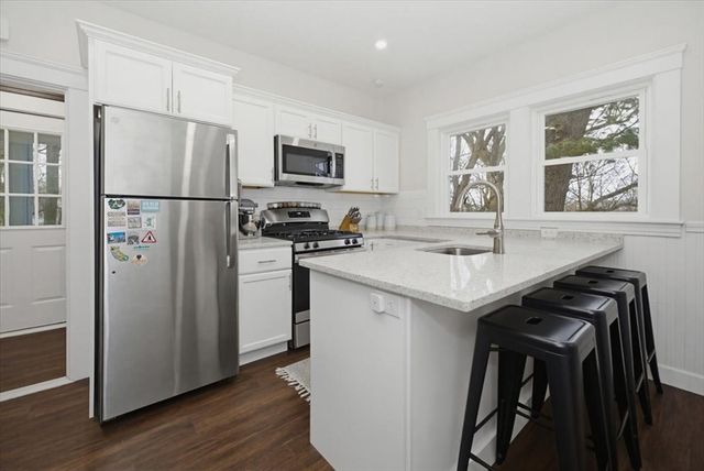 36 Eagle Rd, Worcester, MA 01605