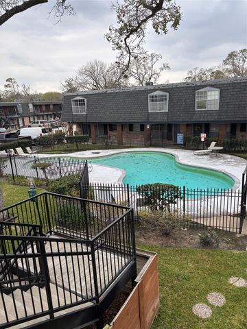 9029 Gaylord Street 126, Houston, TX 77024