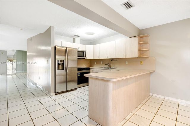 1620 SW 124th Pl 1, Miami, FL 33175