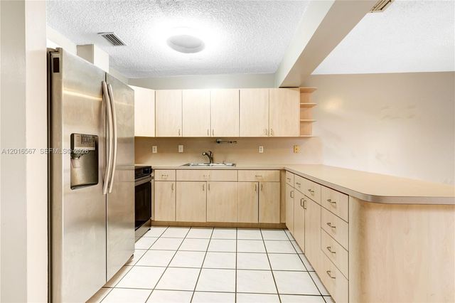 1620 SW 124th Pl 1, Miami, FL 33175