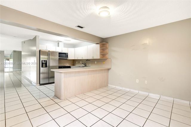 1620 SW 124th Pl 1, Miami, FL 33175