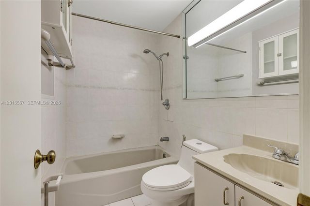 1620 SW 124th Pl 1, Miami, FL 33175