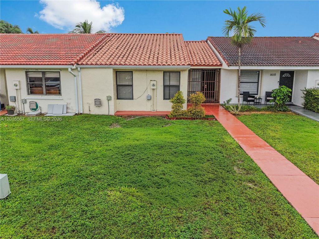 1620 SW 124th Pl 1, Miami, FL 33175