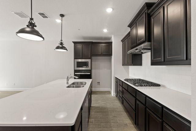 1987 Gentle Oak Trail, Corinth, TX 76210