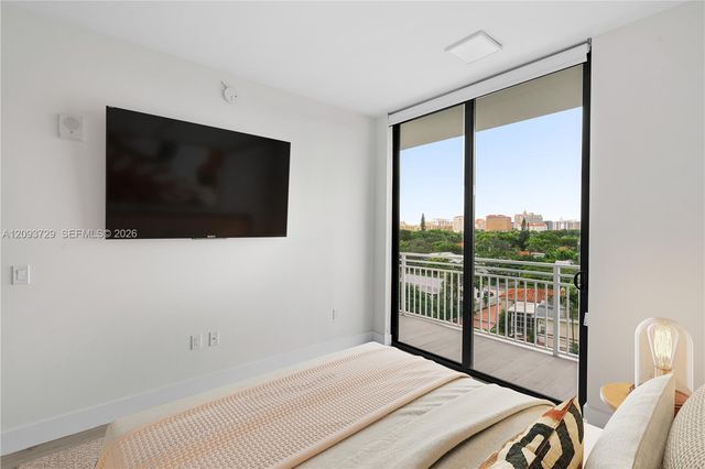 1601 SW 32 Avenue 306, Miami, FL 33145