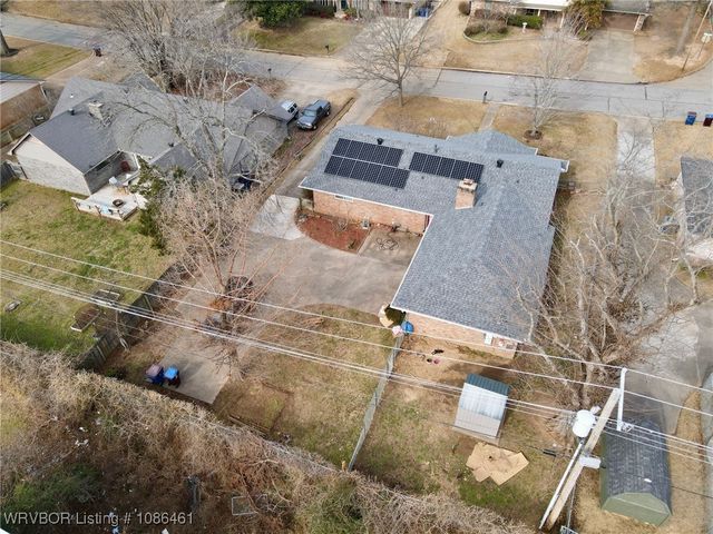 6910 Riviera Drive, Fort Smith, AR 72903