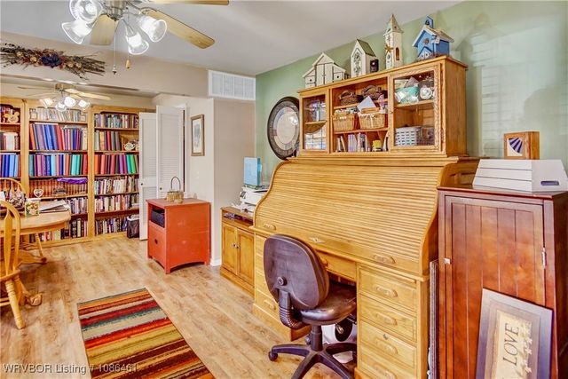 6910 Riviera Drive, Fort Smith, AR 72903