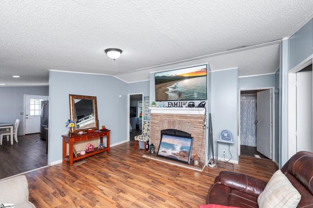 102 Riverbreeze Road, Greenville, SC 29611