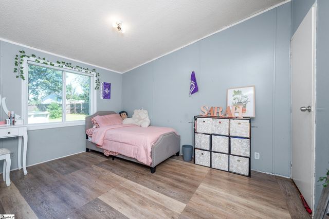 102 Riverbreeze Road, Greenville, SC 29611