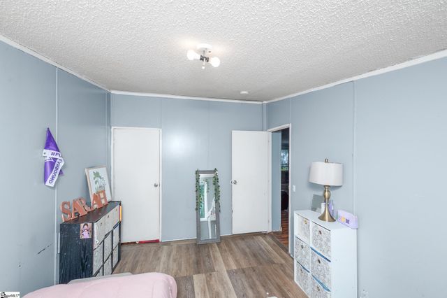 102 Riverbreeze Road, Greenville, SC 29611