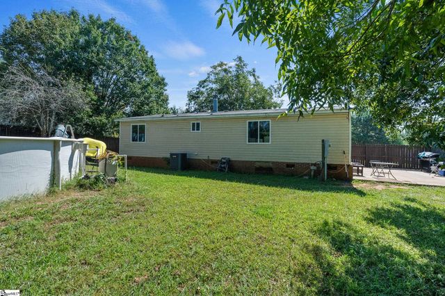 102 Riverbreeze Road, Greenville, SC 29611