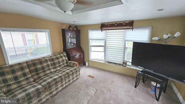 47 KENNEDY DR, Fairless Hills, PA 19030