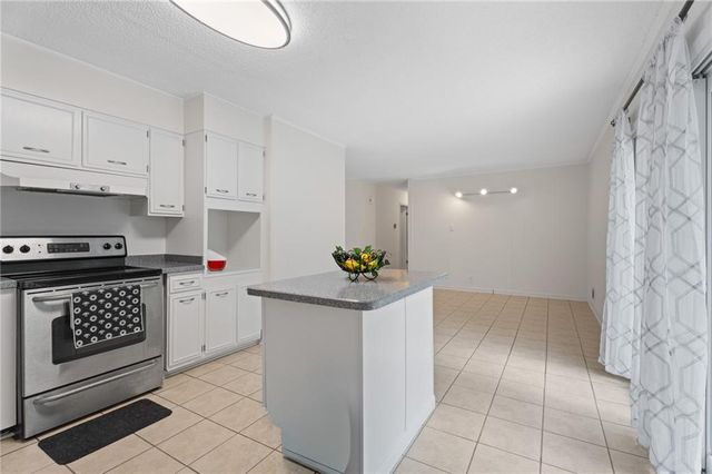 4306 Bouldercrest Road, Ellenwood, GA 30294