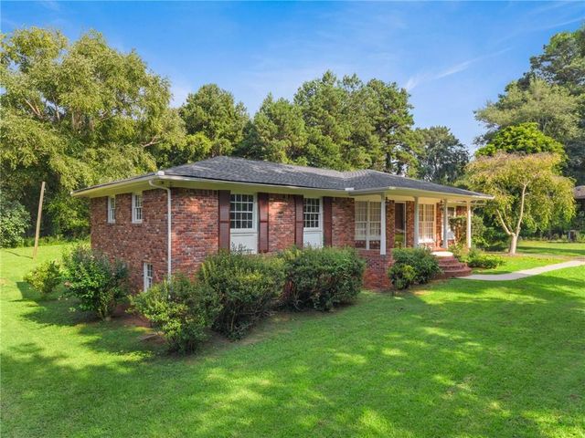 4306 Bouldercrest Road, Ellenwood, GA 30294