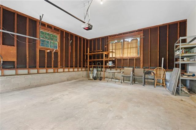 4306 Bouldercrest Road, Ellenwood, GA 30294