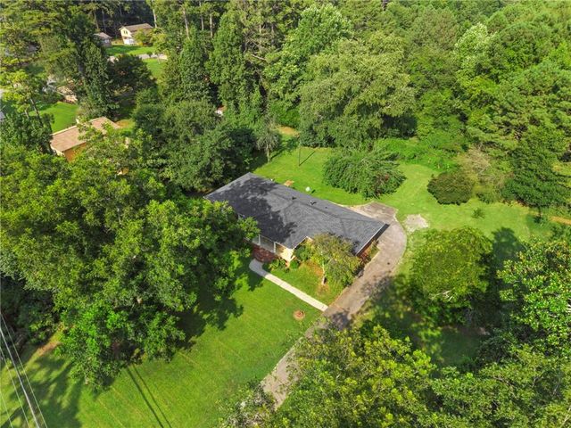 4306 Bouldercrest Road, Ellenwood, GA 30294