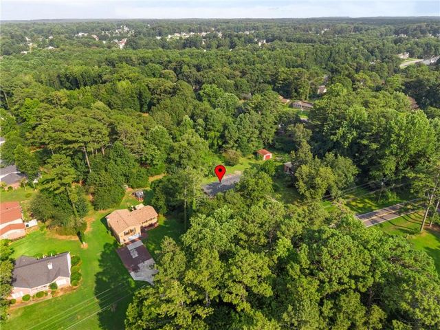 4306 Bouldercrest Road, Ellenwood, GA 30294