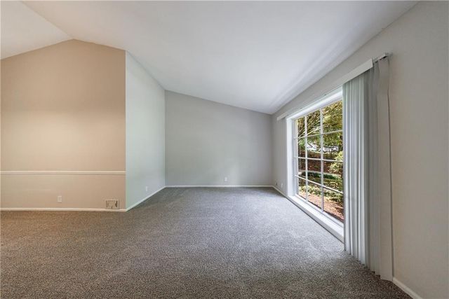 135 Pheasant SE Drive, Marietta, GA 30067