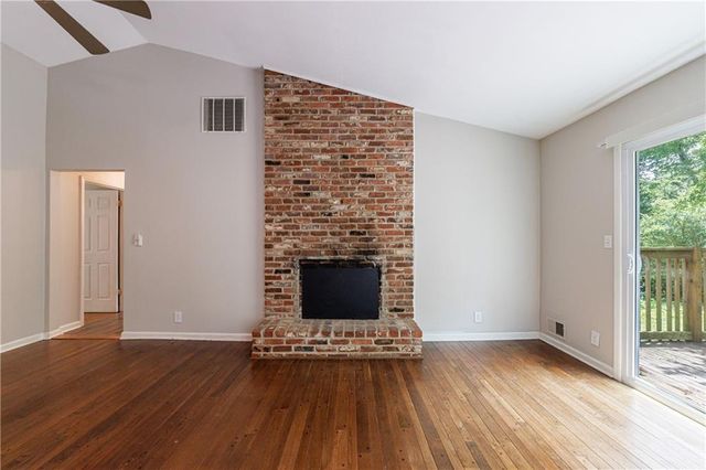 135 Pheasant SE Drive, Marietta, GA 30067