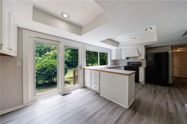 135 Pheasant SE Drive, Marietta, GA 30067