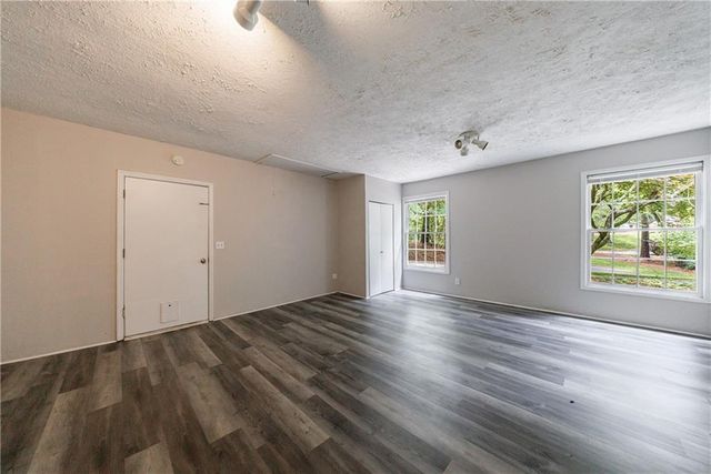 135 Pheasant SE Drive, Marietta, GA 30067