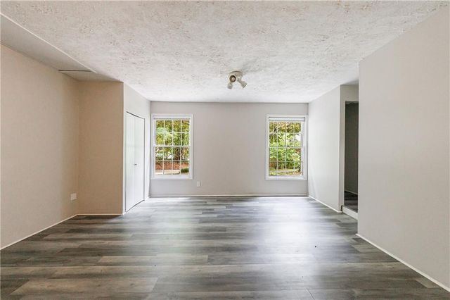 135 Pheasant SE Drive, Marietta, GA 30067