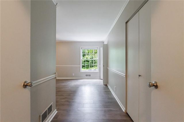 135 Pheasant SE Drive, Marietta, GA 30067