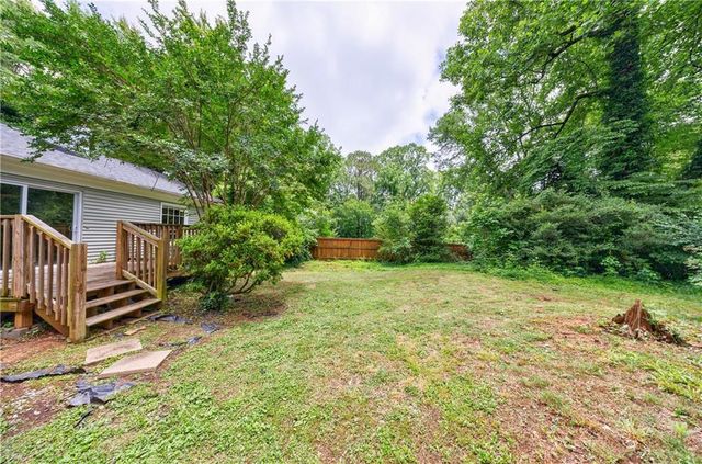 135 Pheasant SE Drive, Marietta, GA 30067