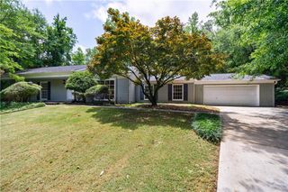 135 Pheasant SE Drive, Marietta, GA 30067