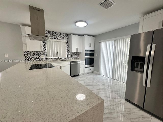 14024 SW 148th Ln 14024, Miami, FL 33186