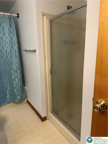 1157 Blue Barn Road, Upper Macungie Twp, PA 18104