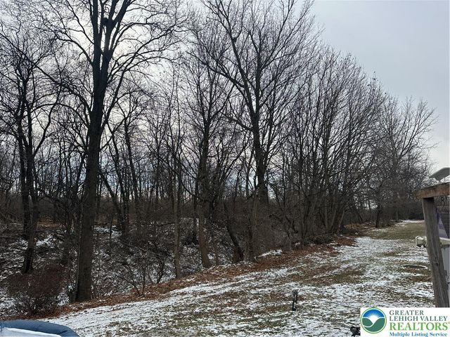 1157 Blue Barn Road, Upper Macungie Twp, PA 18104