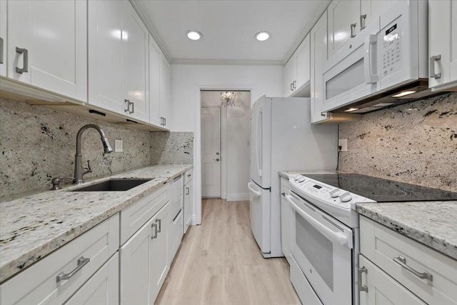 120 Saratoga Avenue 107, Santa Clara, CA 95051