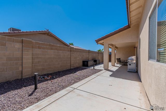 12609 S Driftwood Dr, Yuma, AZ 85367