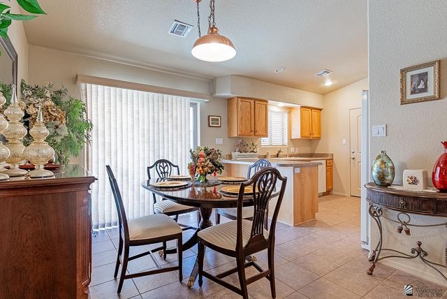 12609 S Driftwood Dr, Yuma, AZ 85367