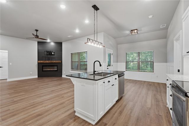 8 Leyland Drive, Bella Vista, AR 72714