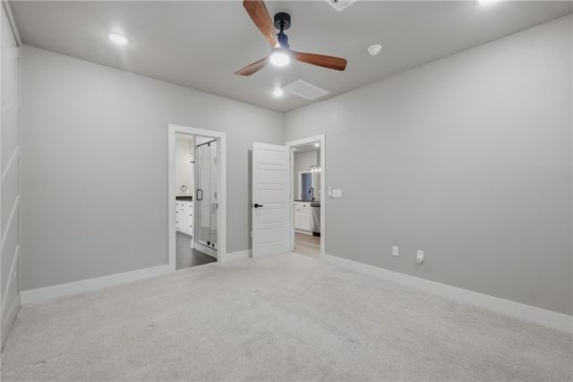 8 Leyland Drive, Bella Vista, AR 72714
