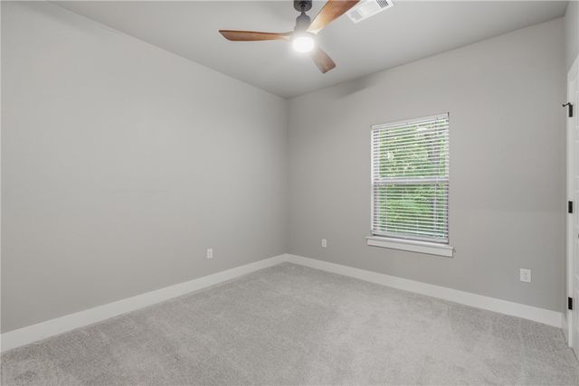 8 Leyland Drive, Bella Vista, AR 72714
