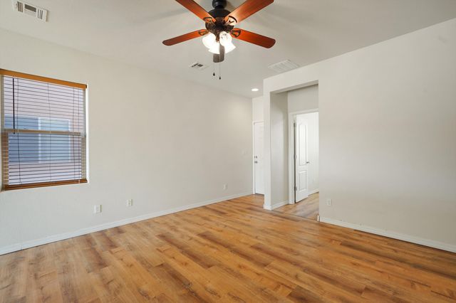 1824 CHISHOLM Trail NE, Rio Rancho, NM 87144