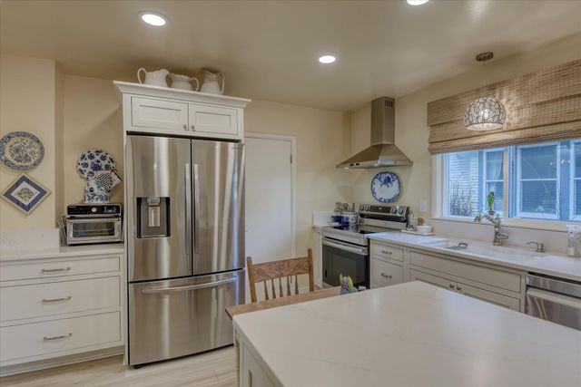 2304 W Mission Ave, Spokane, WA 99201