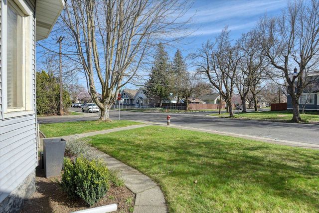 2304 W Mission Ave, Spokane, WA 99201