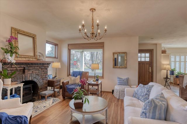 2304 W Mission Ave, Spokane, WA 99201