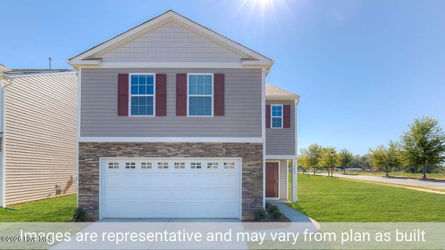 2124 Montalvan Drive, Greenville, NC 27834