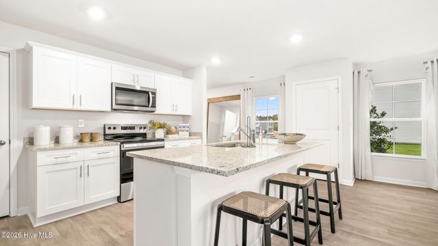 2124 Montalvan Drive, Greenville, NC 27834