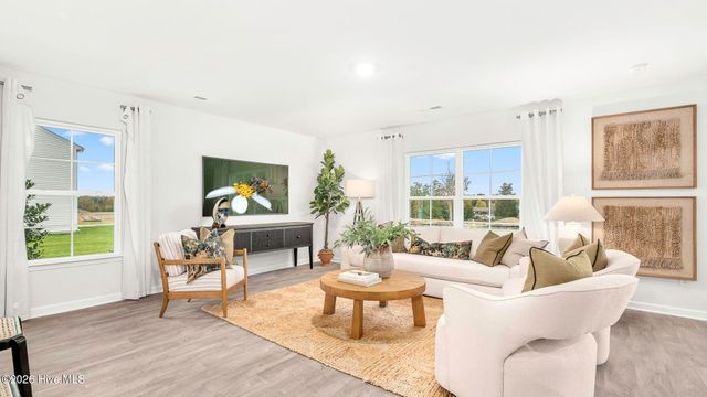 2124 Montalvan Drive, Greenville, NC 27834