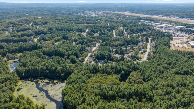 18 Baymeadow Drive, Nashua, NH 03063