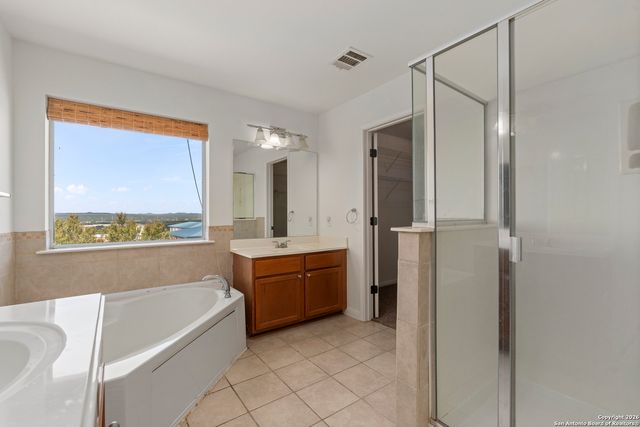 815 Windhurst, San Antonio, TX 78258